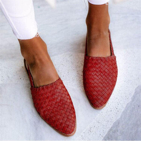 Clara - Geflochtene Cognac Slipper