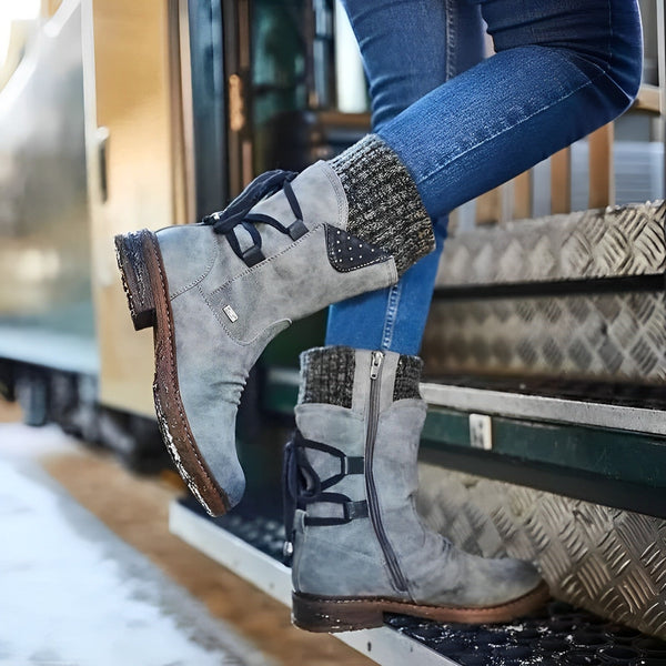 Karly - Hohe Stiefel zum Schnüren